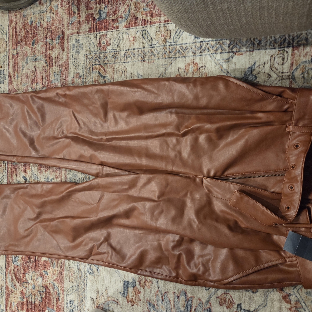 Abercrombie & Fitch Paperbag Belted Straight Leg Pants Faux Leather, Size XS